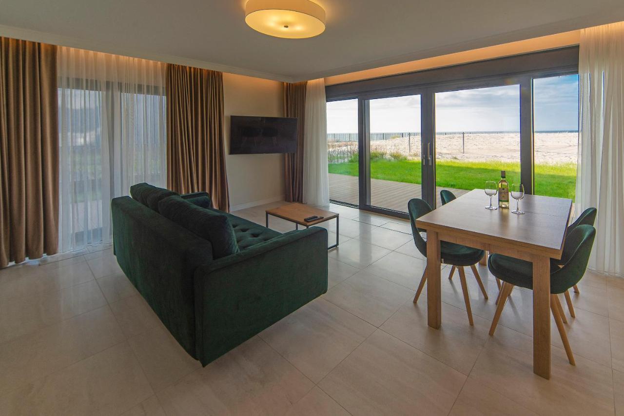 Apartament Odnowa Z Bezposrednim Widokiem Na Morze W Gardenia Dziwnow - Buitenkant foto