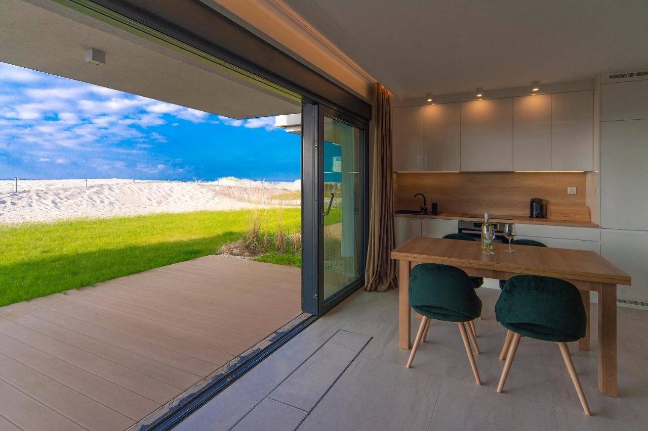 Apartament Odnowa Z Bezposrednim Widokiem Na Morze W Gardenia Dziwnow - Buitenkant foto