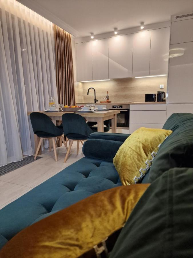 Apartament Odnowa Z Bezposrednim Widokiem Na Morze W Gardenia Dziwnow - Buitenkant foto