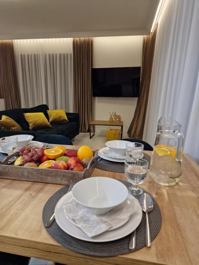Apartament Odnowa Z Bezposrednim Widokiem Na Morze W Gardenia Dziwnow - Buitenkant foto
