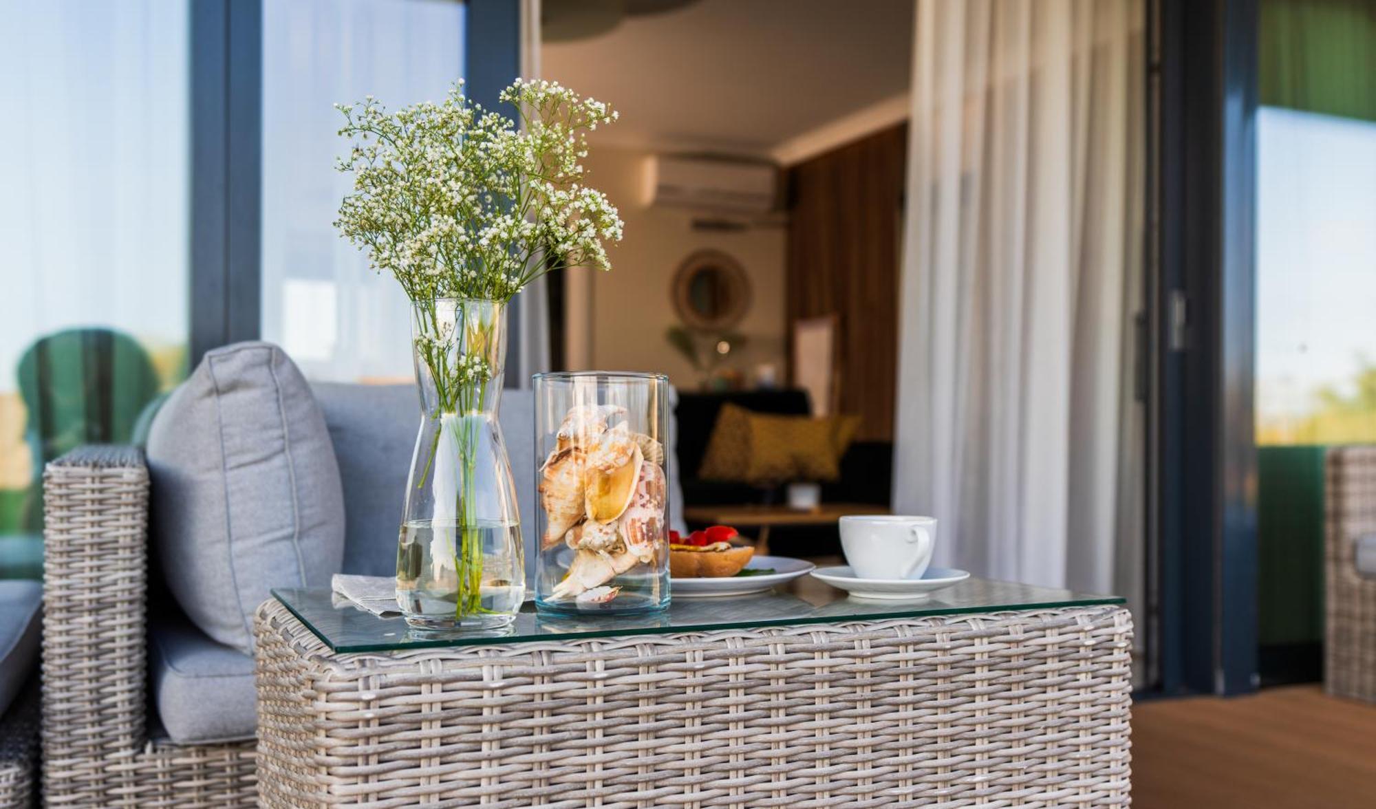 Apartament Odnowa Z Bezposrednim Widokiem Na Morze W Gardenia Dziwnow - Buitenkant foto